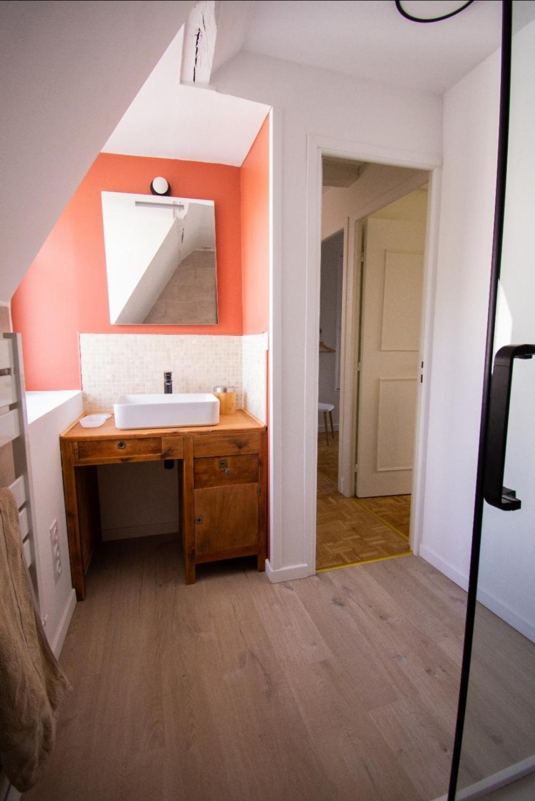 Maisonbroca Bourges Bagian luar foto